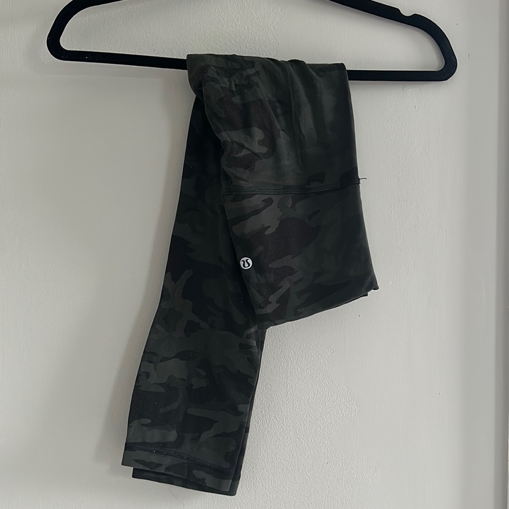 Lululemon align cropped leggings